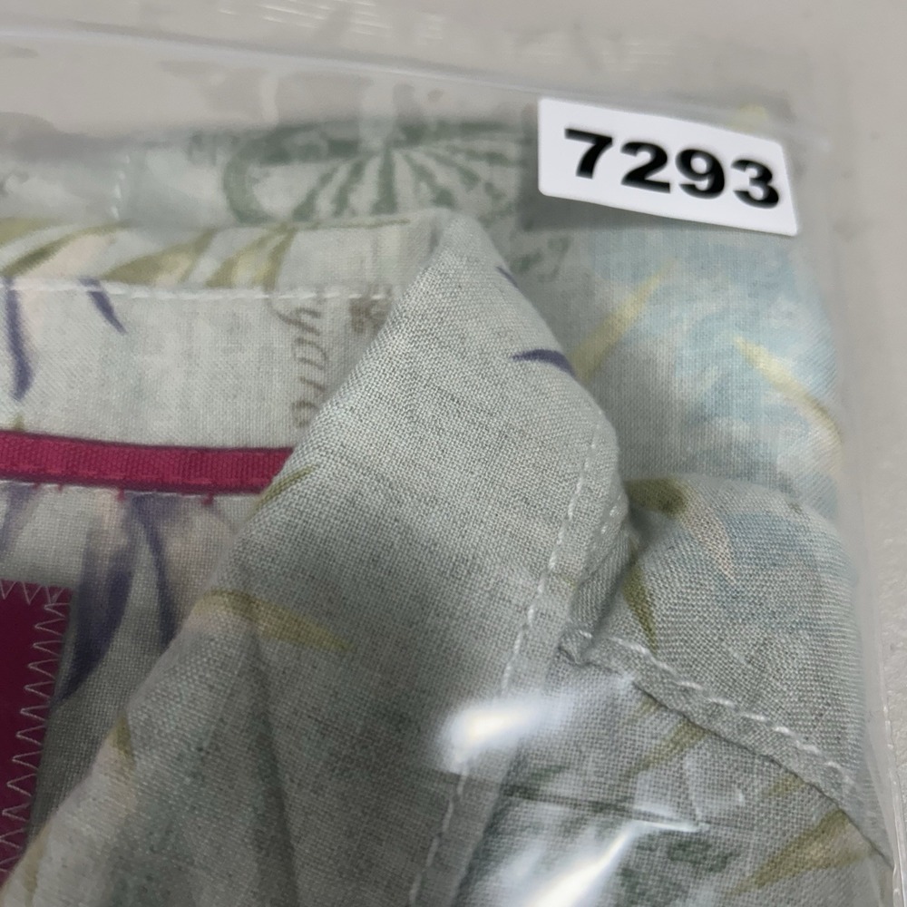 Tommy Bahama Hawaiian Shirt Men Size XL Multicolor 100% Silk Short Sleeve Summer - Picture 7 of 7